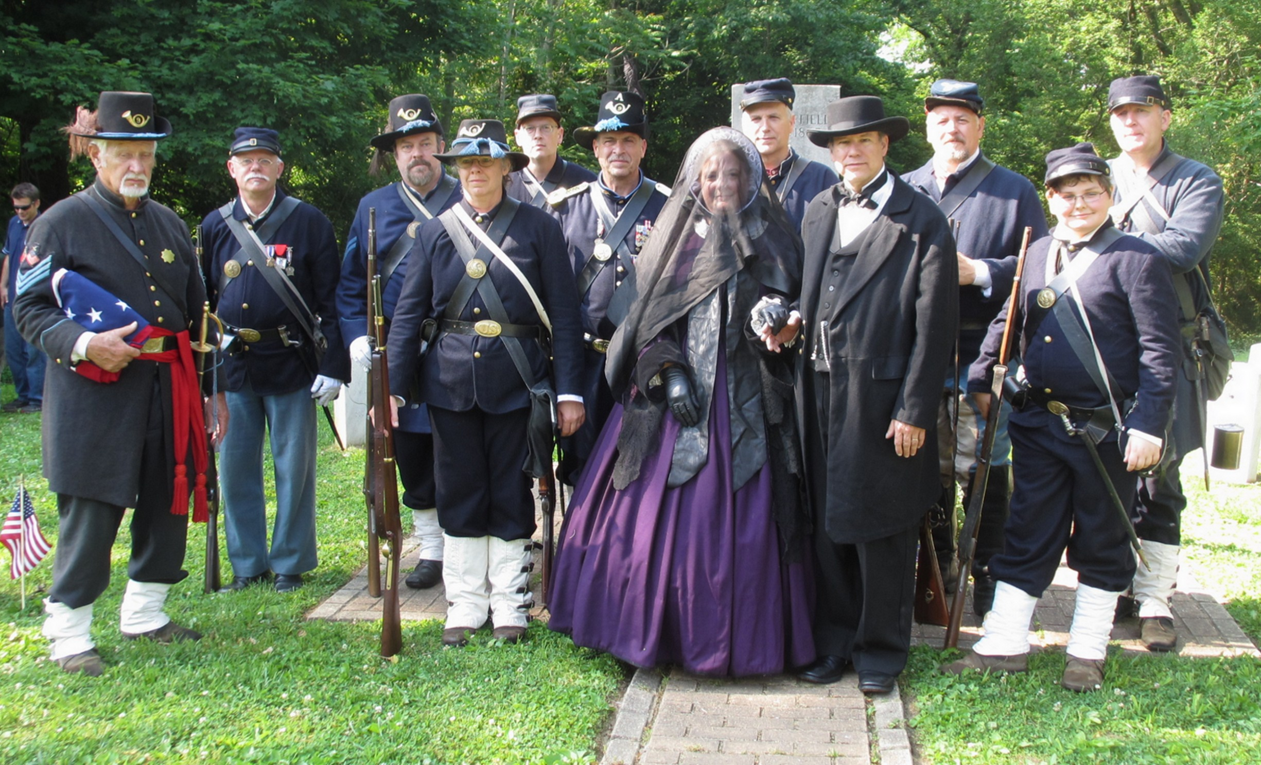Annual Memorial Day ceremony group photo at Fort Duffield
