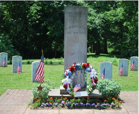 Current engraved memorial stone at Fort Duffield